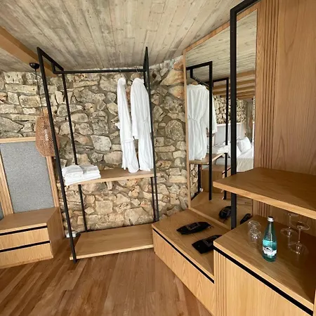فندق Buze Boutique 4*