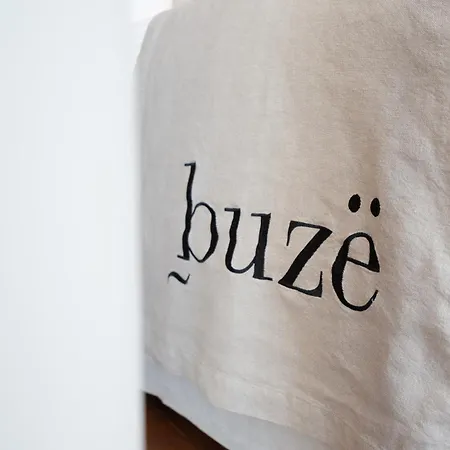 Buze Boutique Hotel Sarandë