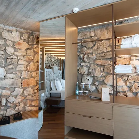 Buze Boutique Hotel Sarandë