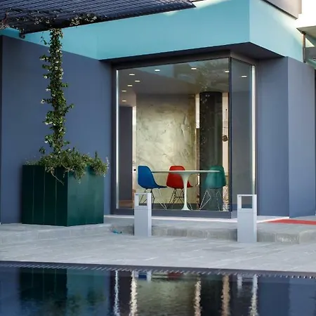 Buze Boutique 4*