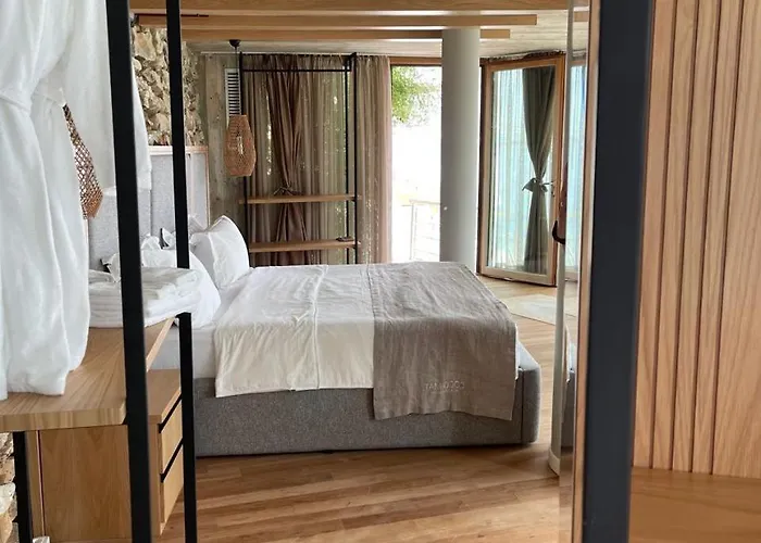 Hotel Buze Boutique 4*