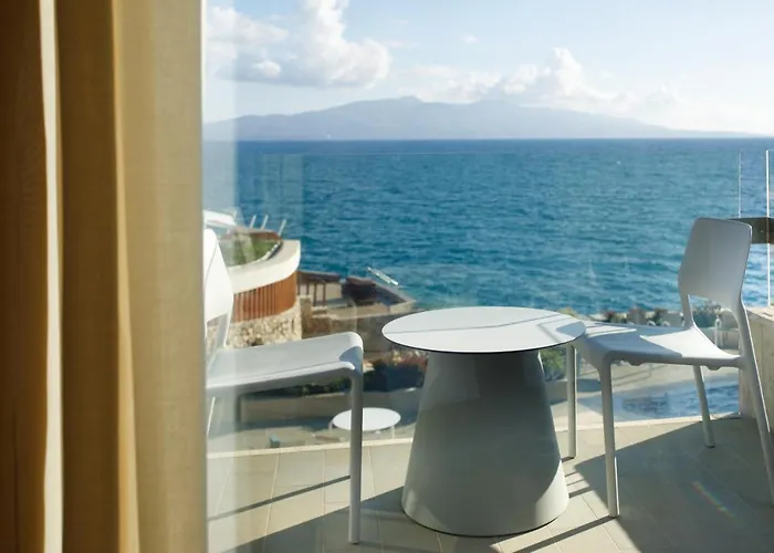 Buze Boutique Sarandë