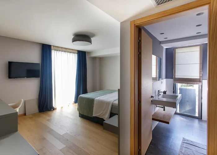 Buze Boutique Hotel